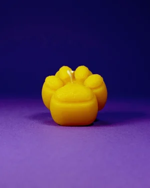 łapka_1 Łapka Przyjaciela – Świeca z Naturalnego Wosku Pszczelego