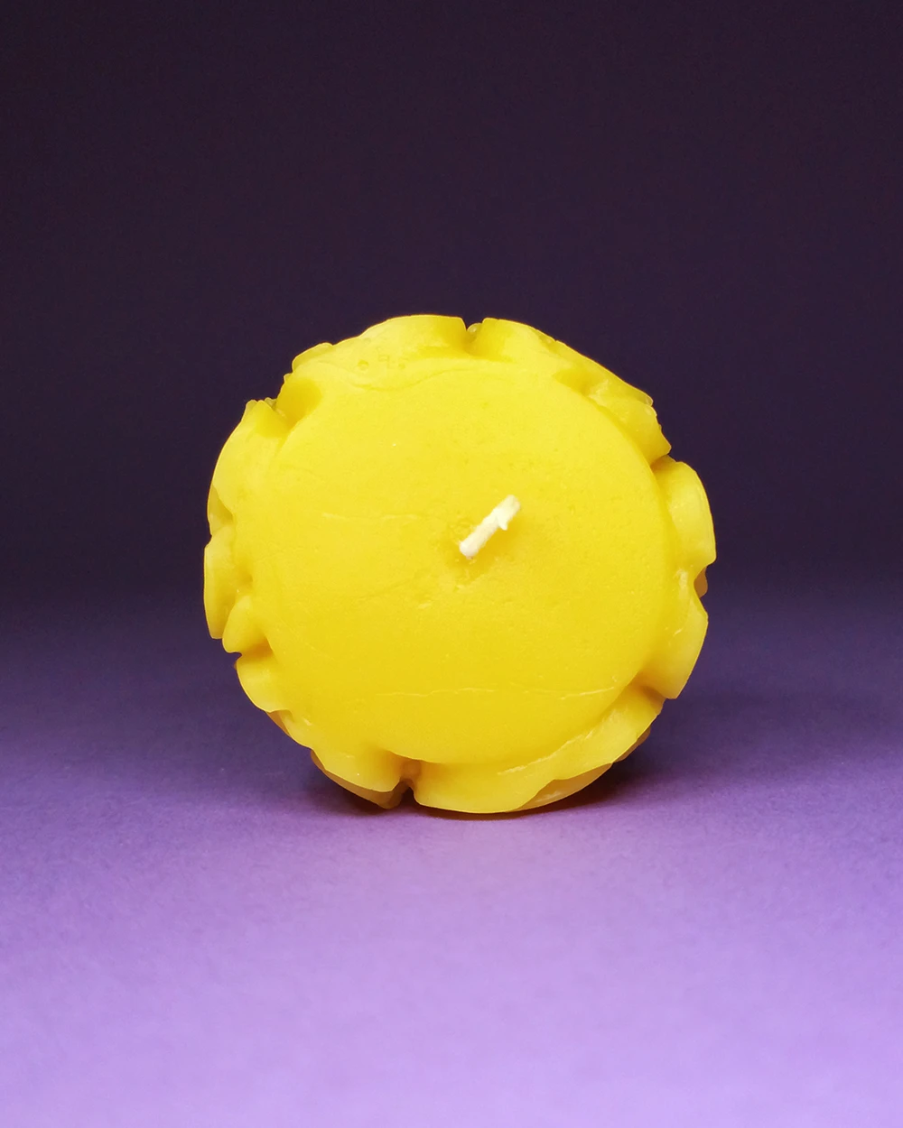 Różany Tealight – Świeca z Naturalnego Wosku Pszczelego - obrazek 3