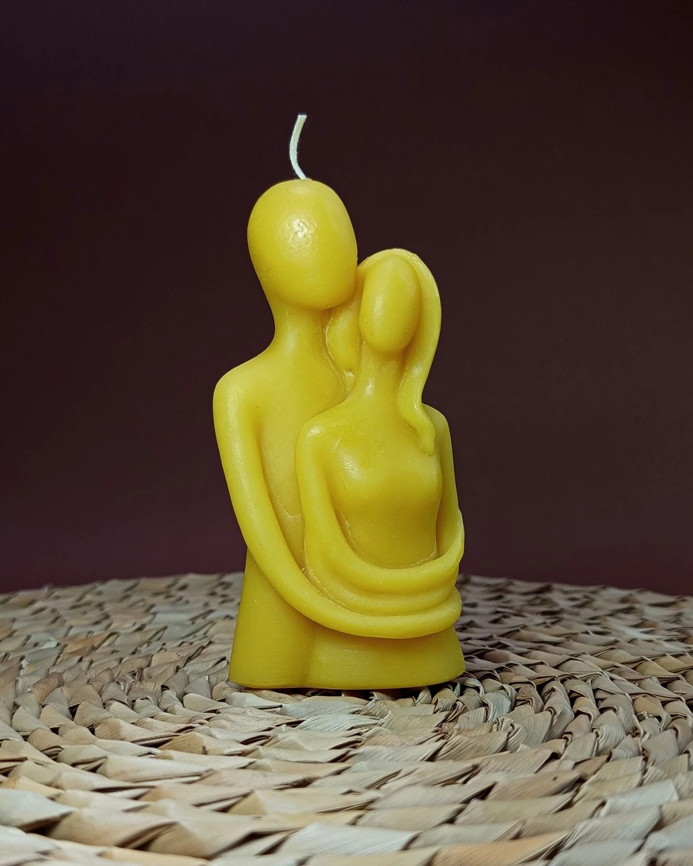 Przytulenie – Romantyczna Świeca Pszczela - obrazek 6