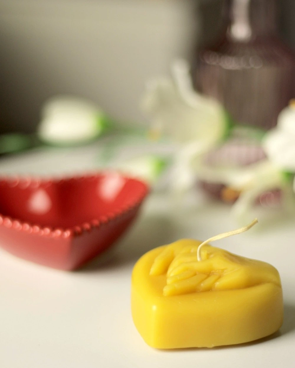 Serce Złączonych Rąk – Świeca Pszczela na Zaręczyny - obrazek 2