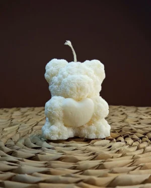 świeca_miś_róże_serce_misio_różany_z_serduszkiem_świeczka_ozdobna_sojowa_walentynki_1 Różany Miś z Serduszkiem – Naturalna Świeczka Sojowa