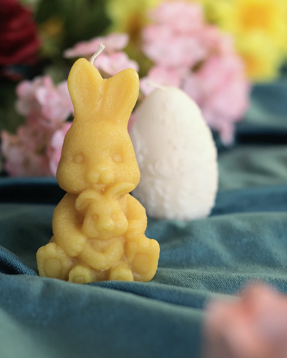 Króliczki - Mama z Maluszkiem - Naturalna Świeca Pszczela - obrazek 2